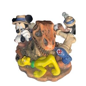 Disney Animal Kingdom "Big Dig in the Boneyard" Sculpture